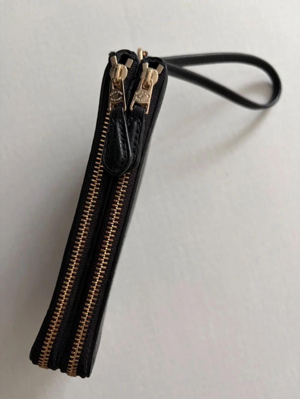 COACH Pebbled Leather Double Corner Zip Wristlet, Black
